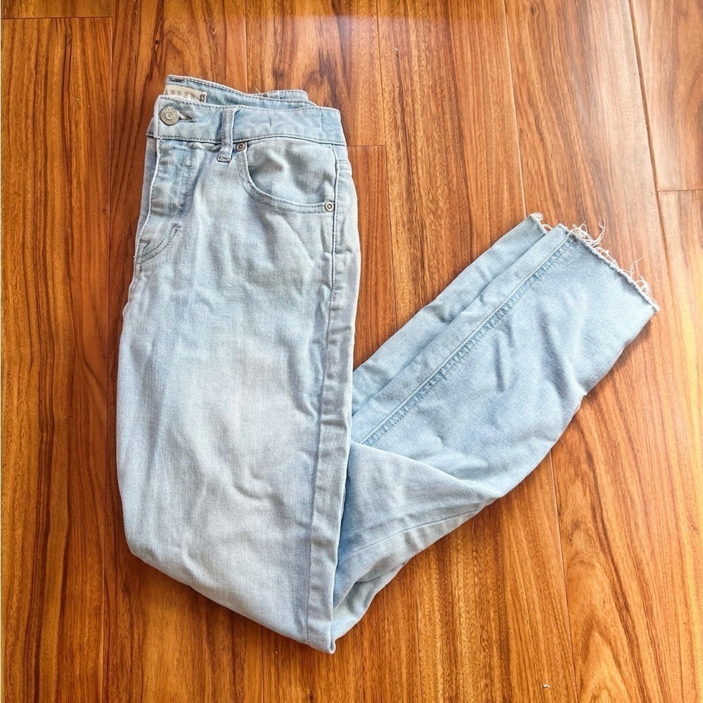 Francesca’s Light Wash High Rise Skinny Jeans